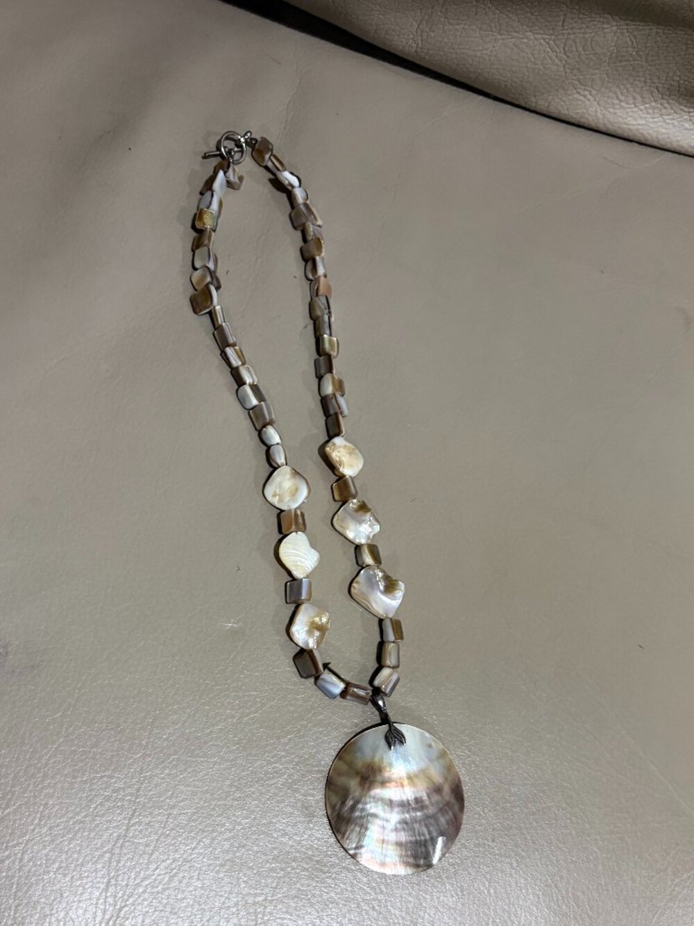 Two necklace set - Picture 3 of 7